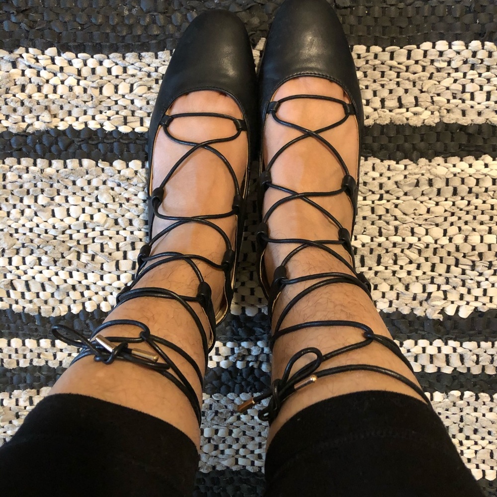 Rouge shoe - Picture 6 of 7